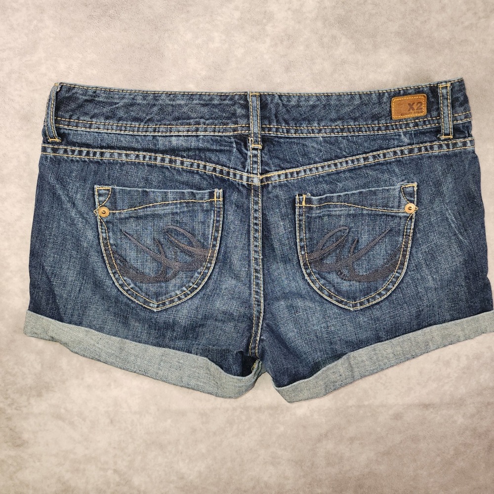 X2 Quality Denim Womens Size 10‎ Dark Wash Cuffed Low Rise Jean Shorts Blue